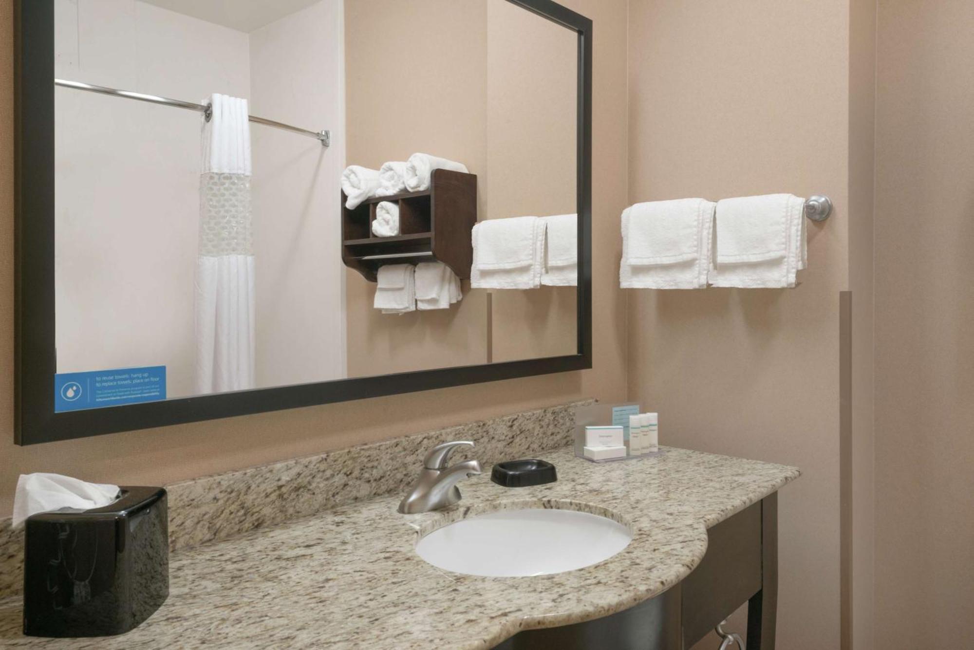 Hampton Inn Corydon Exterior foto