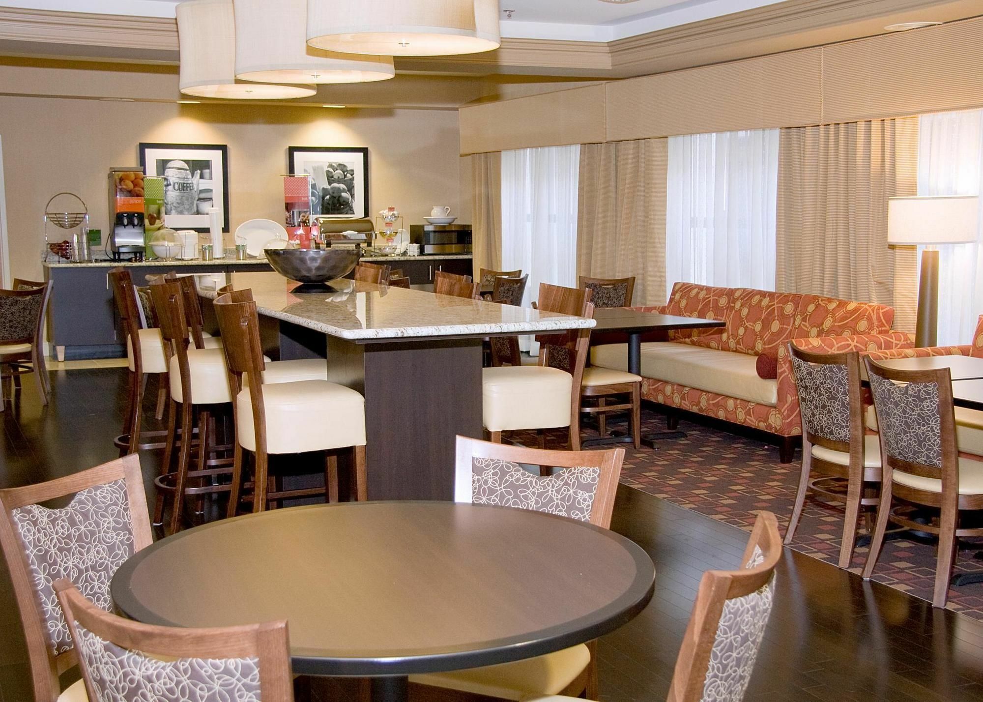 Hampton Inn Corydon Exterior foto